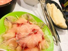 -鲜入围煮花胶鸡海鲜火锅