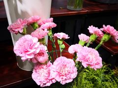 -何兮花店·气球派对鲜花店(马桥银春路万科城店)