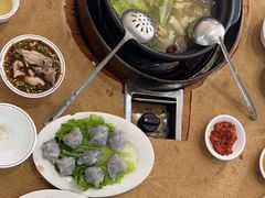 -濠轩阁特色生蚝火锅(水湾路店)