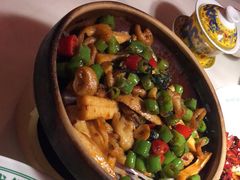 -醉英雄四川料理(国贸店)