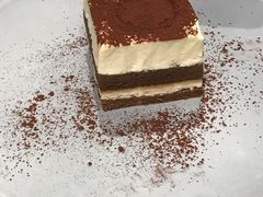 -必胜客(东大桥店)