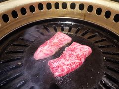 -炼火烤肉店