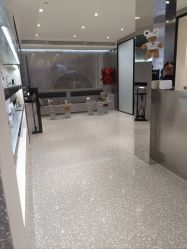 -三只熊皮肤管理中心旗舰店