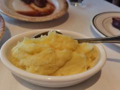 -Wolfgang’s Steakhouse 沃夫冈牛排馆(上海白玉兰广场店)