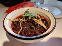 -鸣记脆皮烤鱼·海鲜烤鱼(三八广场店)
