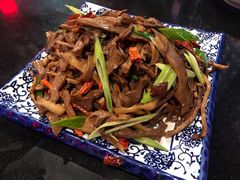 巧炒烟笋-江南古镇(斗西路万致创意园店)