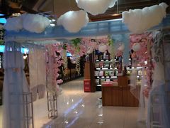 -新华书店(沙坪坝书城店)
