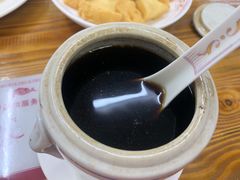 乌豆熟地老鸭汤-正宗普宁豆干坊·洪记砂锅粥(红领巾路店)