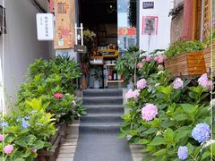 -唐咖精品咖啡(大理古城手冲店)