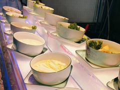 -曼格活海鲜·牛排自助(光明蓝鲸店)