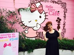 -Hello Kitty Cafe(弘大店)