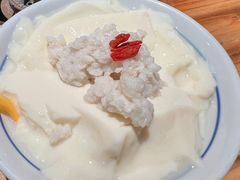 -周小明火锅(黑金冠社区店)