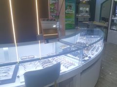 -现代眼镜批发城(台东三路店)