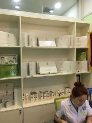 -苗医生草本科技祛痘