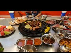 -阿亲家·韩式无限烤肉(花果园店)