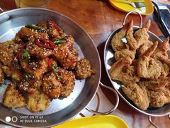 -BHC炸鸡(明洞总店)