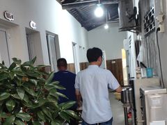 -李东农庄(中南百草园地标店)