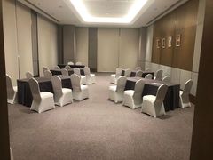 -大连星海皇冠假日酒店