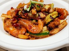 -湖北三五醇酒店·35年新楚菜