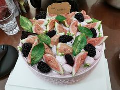 -小苍兰风铃草·礼物蛋糕(沈阳店)