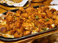 -老东镇啤酒屋海鲜加工·蒸汽海鲜·海鲜烧烤(台东店)