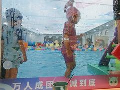 -龙格亲子游泳·水育早教运动中心(龙湾天街店)