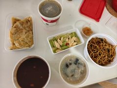 -宏状元现熬粥·京味菜(三里河店)