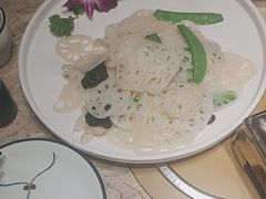 -力力渔港涉外店