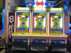 -反斗乐园π·电玩·高空拓展·蹦床(龙华天虹店)