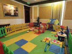 -广州富力丽思卡尔顿酒店