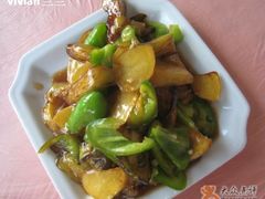 地三鲜-哈尔滨风味小吃东北菜(五角场店)