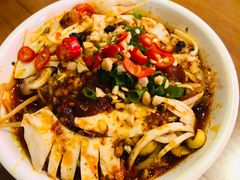 土冒黄喉-炉小二铜锅牛蛙•川湘菜(三里屯店)