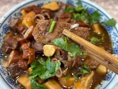 卤煮火烧-门框胡同百年卤煮(新街口店)