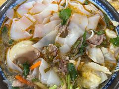 -巍山𤆵肉饵丝