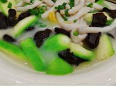 -轩记海鲜餐厅·四十五年老字号·经典粤菜(西区彩虹店)