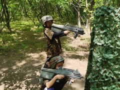 -亲兄弟真人CS团建拓展基地