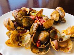 香辣爆炒沙包螺-蜈支洲岛珊瑚酒店临海阁中餐厅