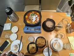 -莲餐厅·湖北菜·藕汤是头牌(愚园路店)