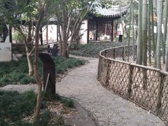 -汇龙潭