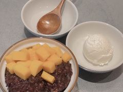 -小团圆糖水铺(襄阳南路店)