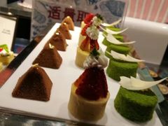 -富力希尔顿酒店·地阔自助餐厅