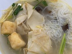 -小杨生煎(金山百联购物中心3楼店)