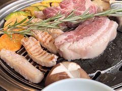 -黑豚黨韩国烤肉料理(悦然时光店)