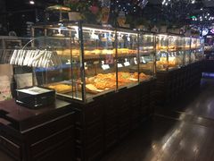 面包甜点陈列柜-米洛克欧洲蛋糕(西南路店)