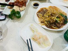 -香港新发烧腊茶餐厅(水围店)