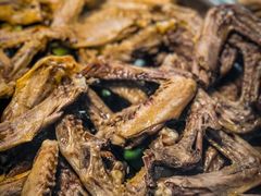 藤椒鸡爪翅-王浩儿纪六孃甜皮鸭(乐山总店)