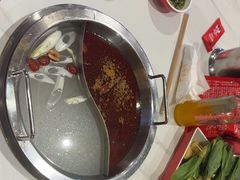 -宏姐串串香(征仪路店)