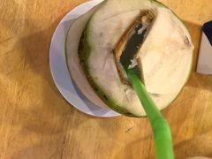 -J Daeng Seafood