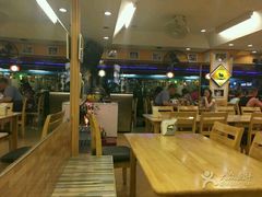 -J Daeng Seafood
