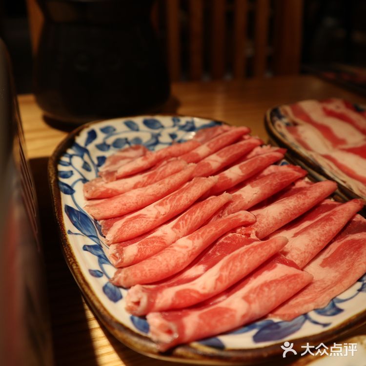 安格斯牛肉无限吃！性价比超高的寿喜锅自助